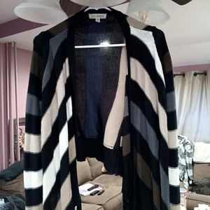 Sweater by Poof Excellence. SIZE S